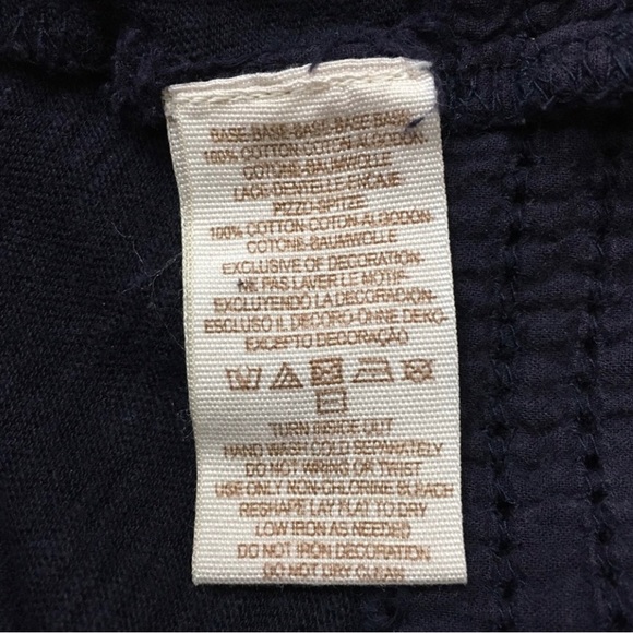 Free People Navy Floral Embroidered Cutout Shoulder Tunic Top Size Large Hippie - Picture 13 of 16